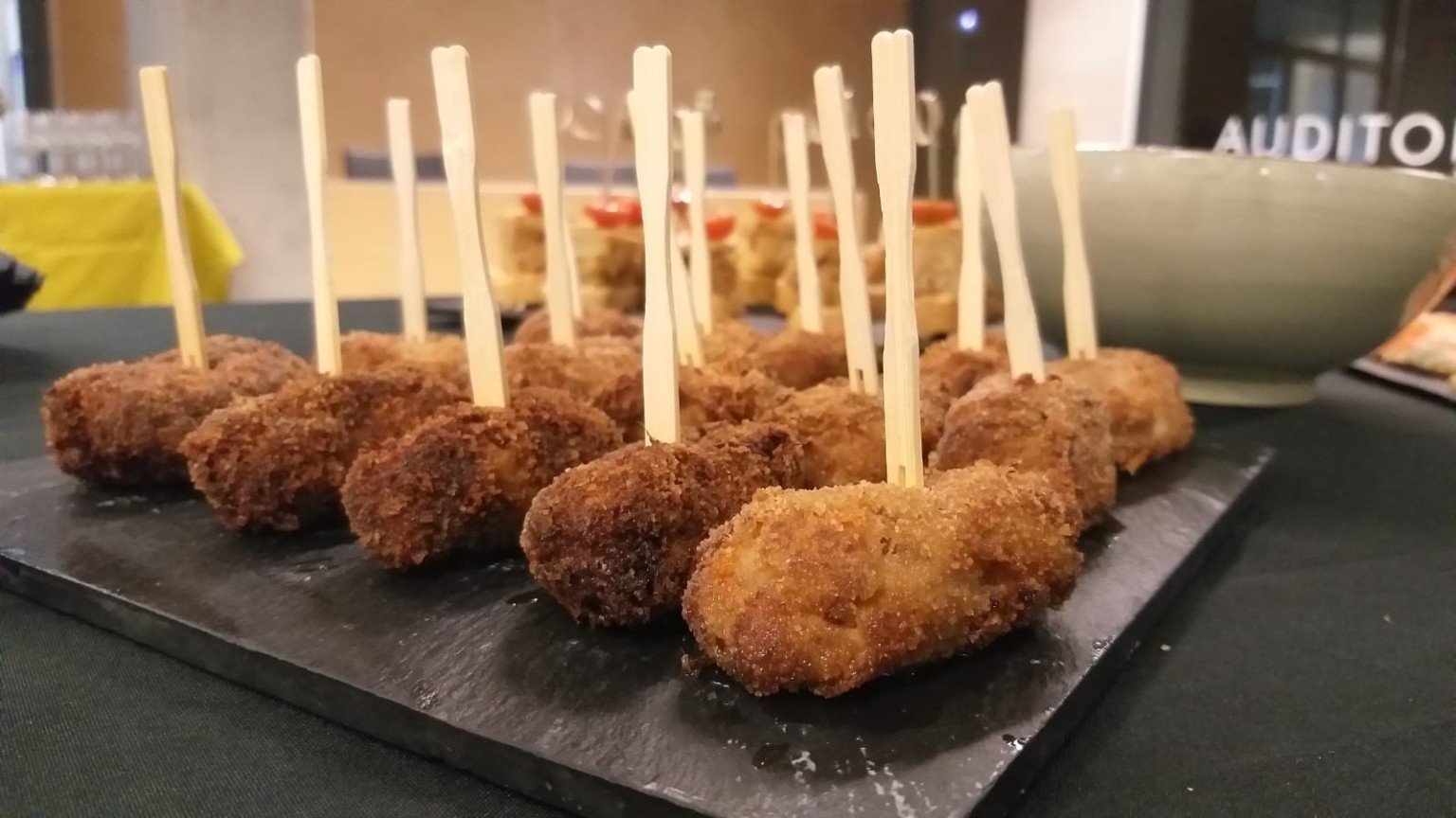 Croquetes casolanes